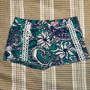 Lilly Pulitzer Teal and Navy Floral Shorts